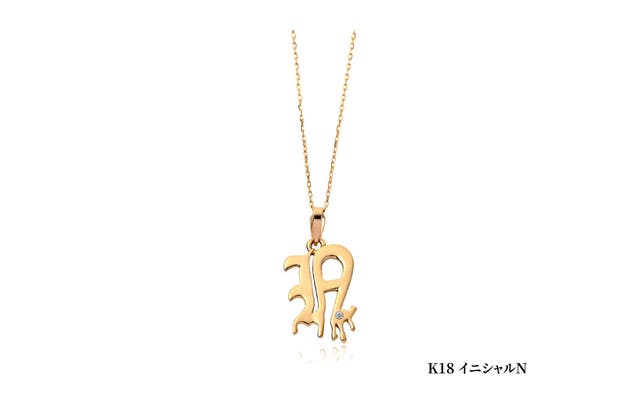 新品 K18 天然ダイアモンド イニシャル『A』 ペンダント 新品 新品 K18 天然ダイアモンド イニシャル『A』 ペンダント 新品