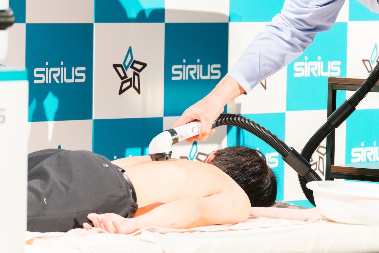 人間向け洗濯機」が55年後に大きな進化！介護用洗身用具 switle BODY