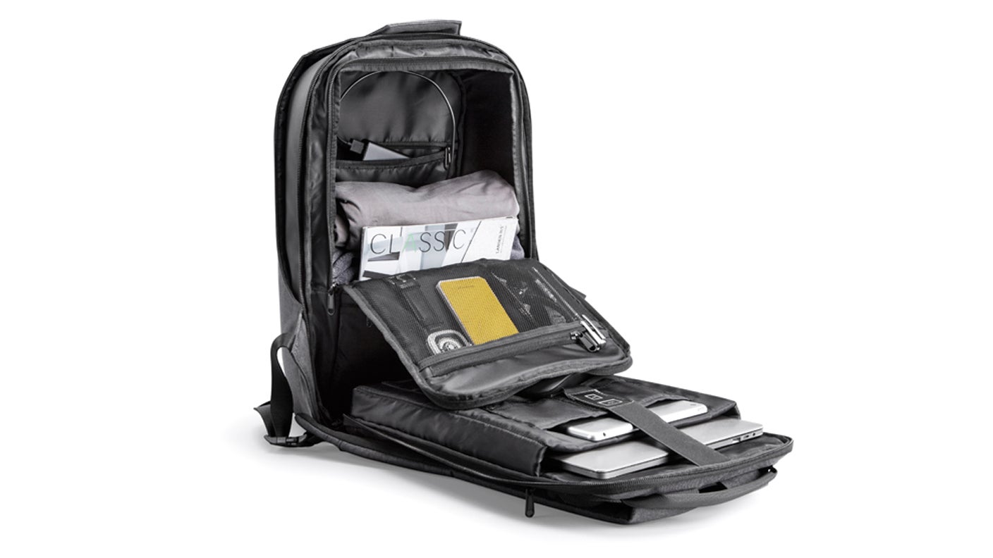 好評第2弾】PCと着替え・日用品を分けて収納。盗難対策万全。KINGSONS