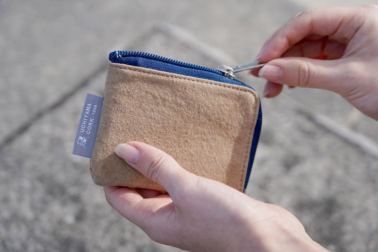 コルクレザーの通販 Uchiyama Cork ミニウォレット ブラック