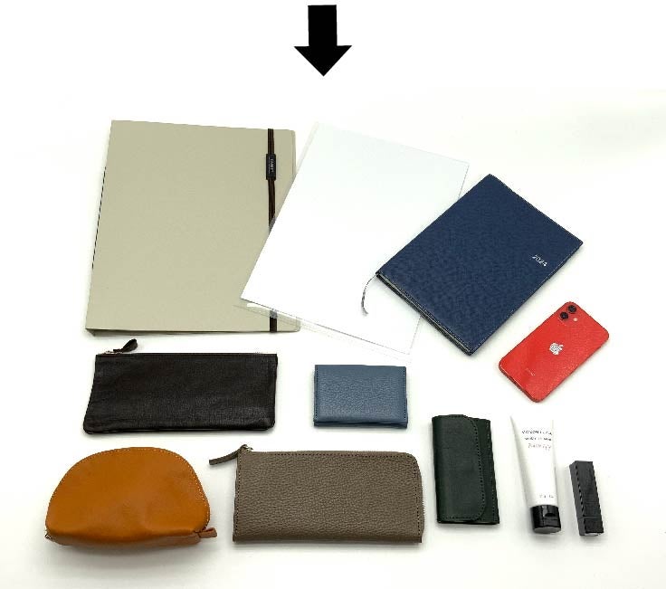 デッドストック革を愛着の湧くモノへ。1枚革を贅沢に楽しむ、レザー