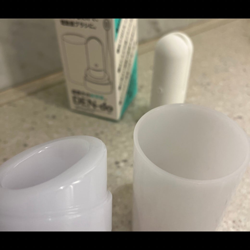 歯科医師開発】たった3秒で、いつもの歯ブラシが電動化｜心地よい洗浄