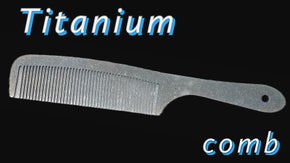 第三弾！チタン製コーム！超軽量23g！極薄2mm！チタンの色味を活かしたデザイン
