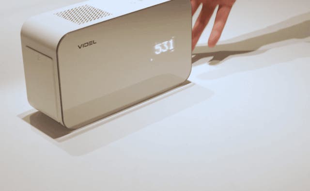 フィルター不要】水の力だけで強力消臭！臭気濃度まで知らせる