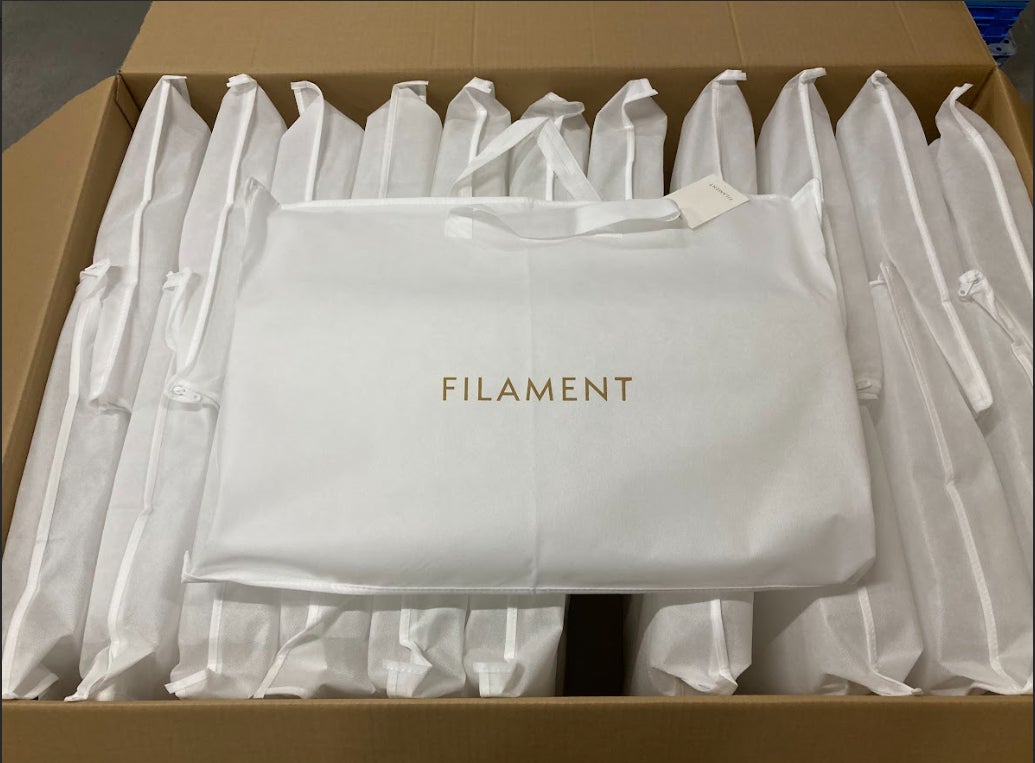 ★【一度のみ使用】FIL PILLOW フィルピロー　Filament 寝ている間に本格整体！人気整体師の指圧を3D再現 日本初！骨膜