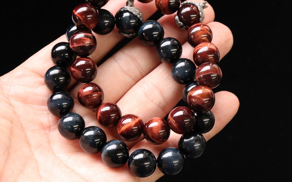 平和の象徴】 一対の「鳳凰」が虎目石の宝珠を纏う開運ブレスレット