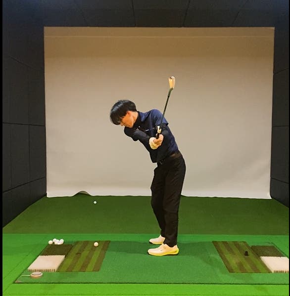 新井流　ボールを叩きこむ　実践ワイパースイング　フォアハンド編　5枚 質問】低いボールのワイパースイングの打ち方は・・・？_新井流