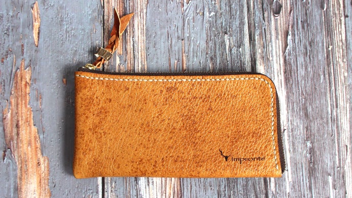 元狩人が作る、小さくて激レアな野生本革ロングウォレット。その