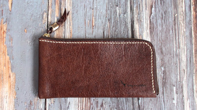 元狩人が作る、小さくて激レアな野生本革ロングウォレット。その名も