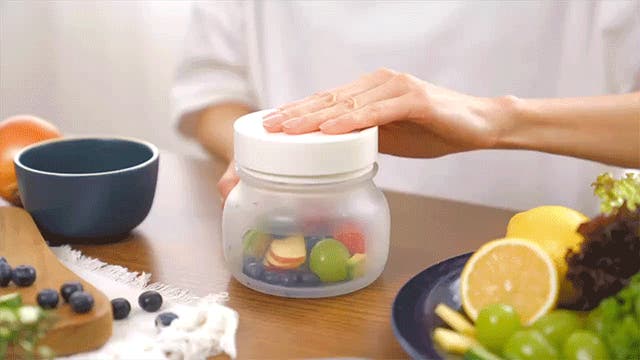 シリコン素材で簡単変形！耐熱耐冷オシャレなキャニスターFlexi Jar V2