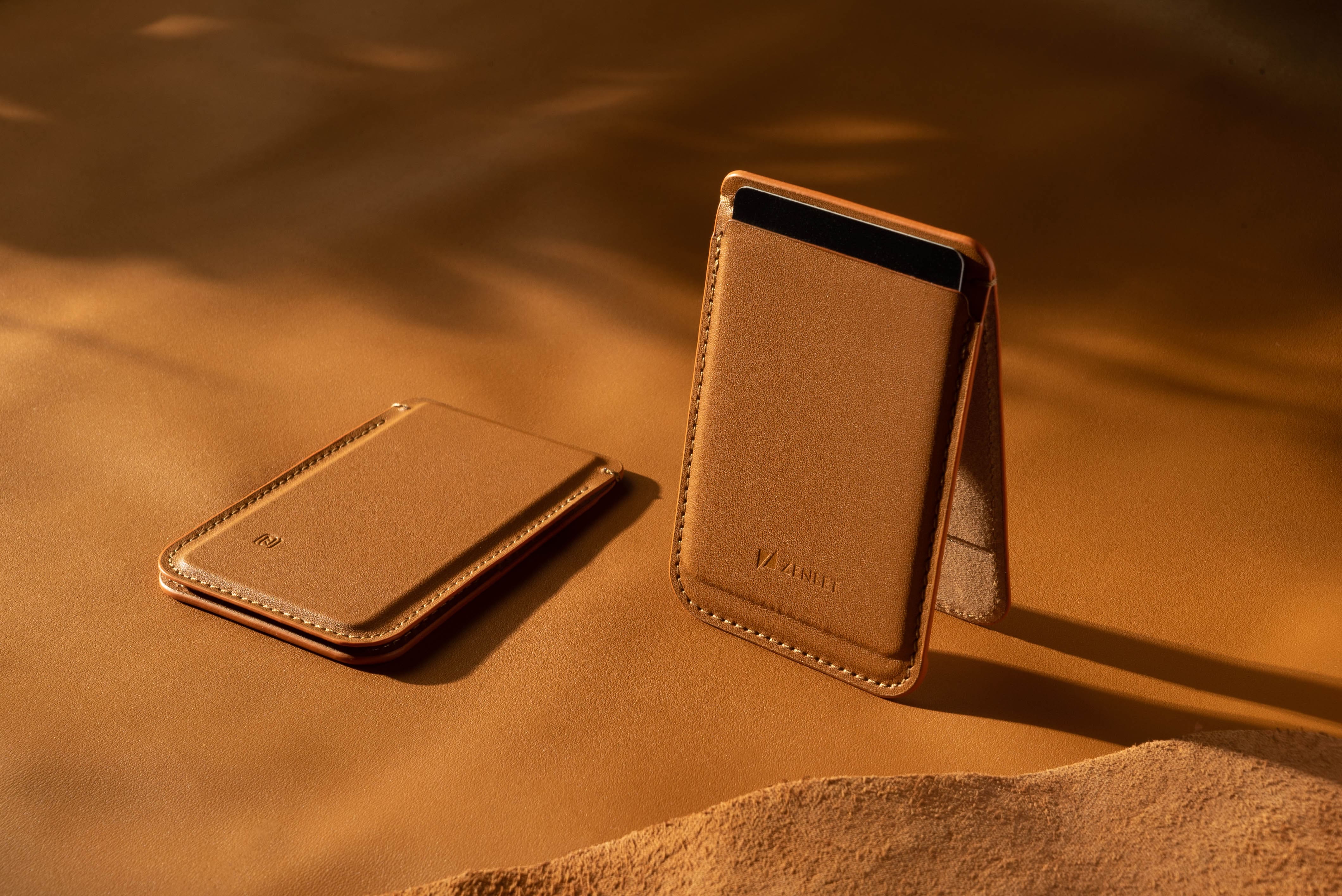 首掛けストラップ二刀流 スマホストラップ × IDカード Zenlet 首掛けストラップ二刀流 | スマホストラップ × IDカード