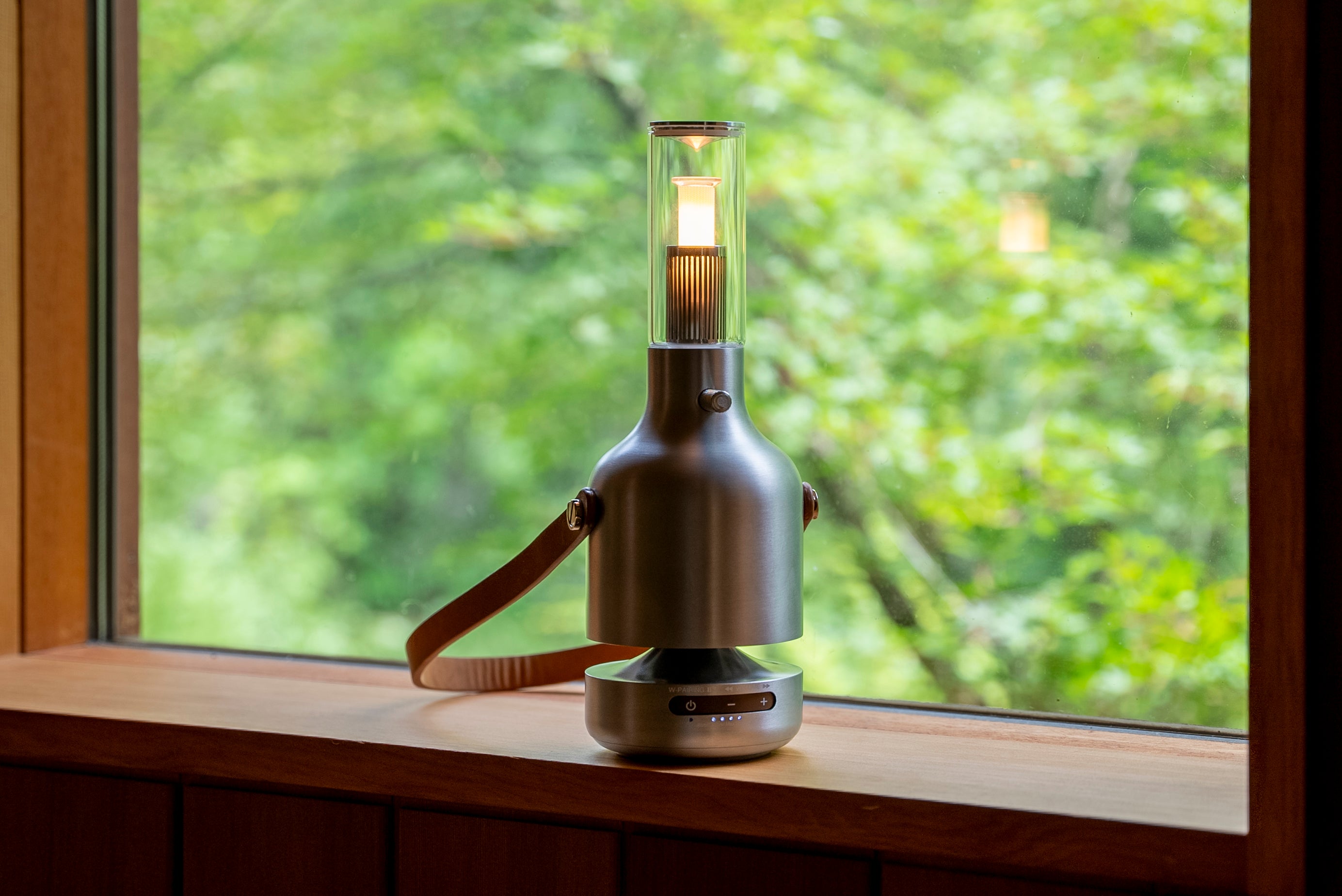 これぞ究極】防水、調光、給電機能搭載。持ち運べるアルミ製ランタン