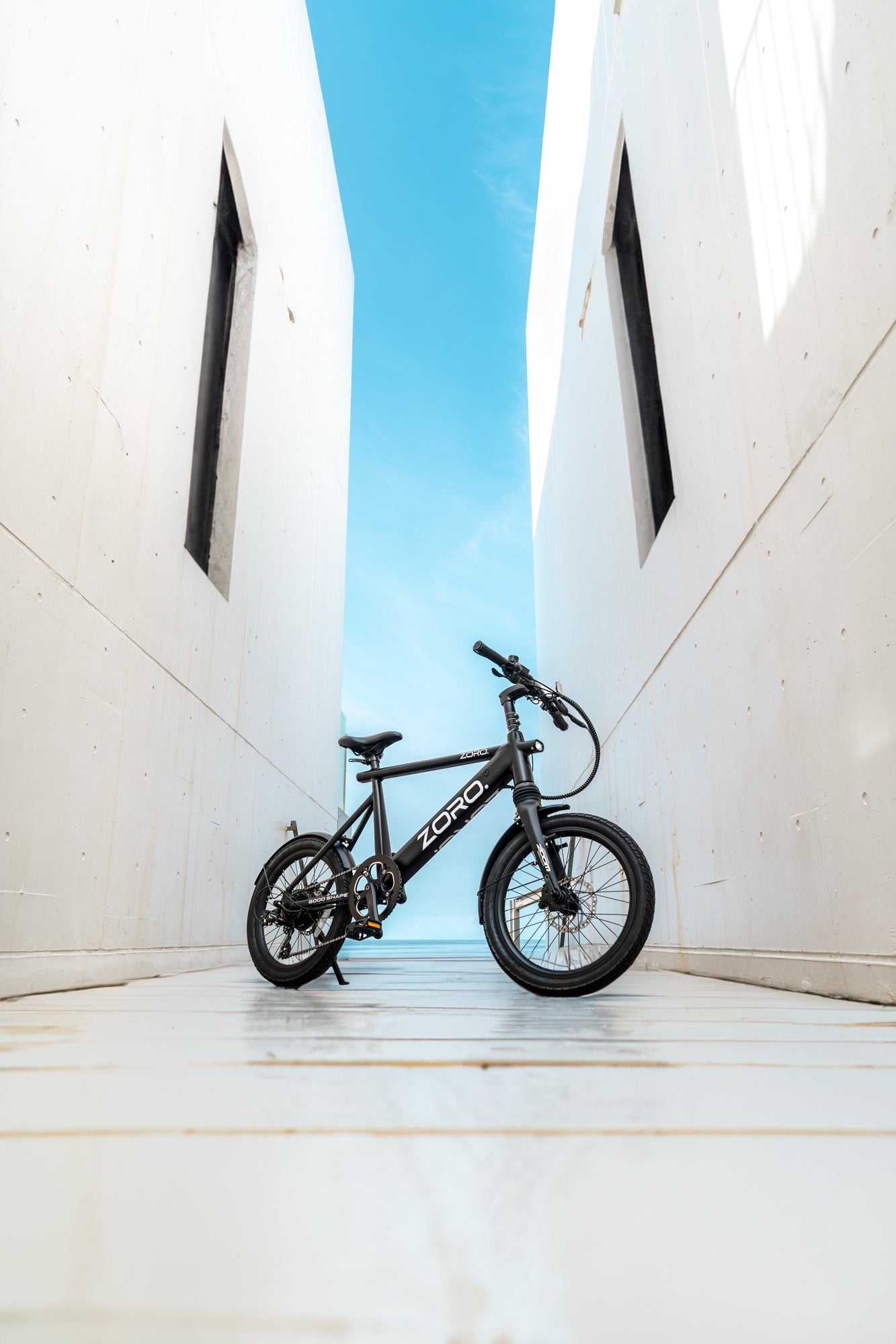 Makuake｜ZORO. | 電動アシスト自転車 | 目を奪うようなデザインと圧倒