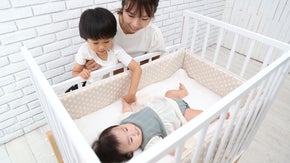 ママらくらく！組立方いろいろなポータブルベッドマット