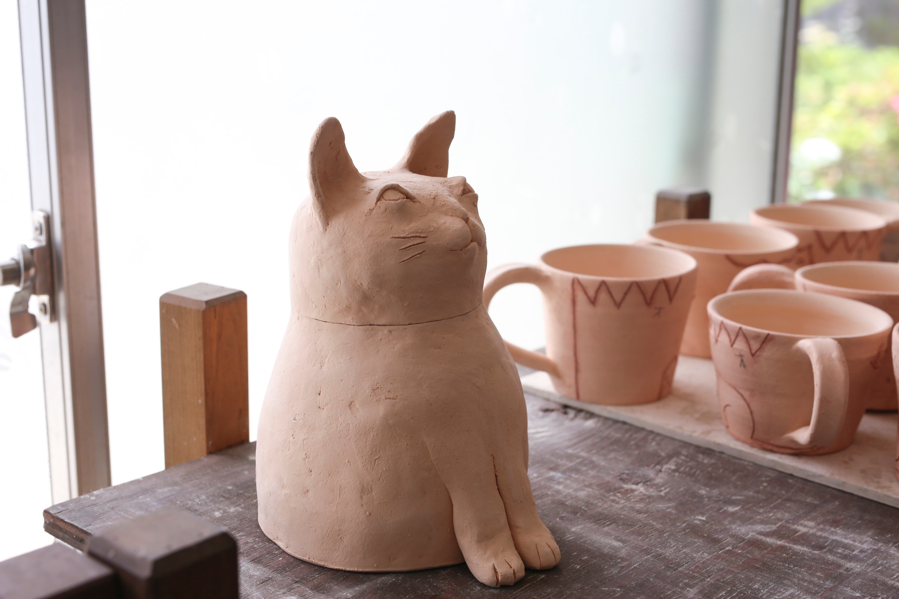 愛猫の面影を宿す、世界で一つのオーダーメイド「ねこ骨壺」｜マクアケ