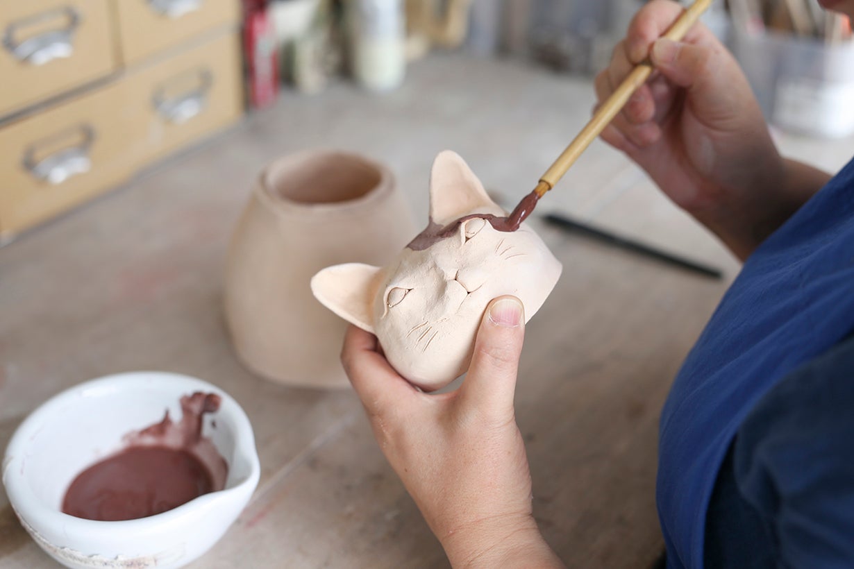 愛猫の面影を宿す、世界で一つのオーダーメイド「ねこ骨壺」｜マクアケ