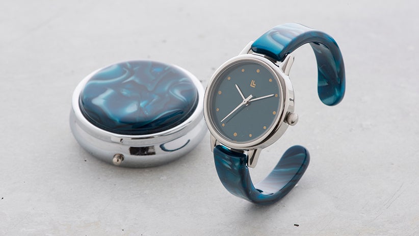 第2弾先行販売！鯖江発の着け心地の良いバングルウォッチに小ぶりな