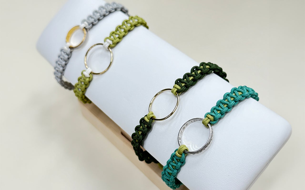 職人手作りの天然牛革収納トレイ —ひすいのような緑 職人手作りの天然牛革収納トレイ —ひすいのような緑 職人手作りの天然