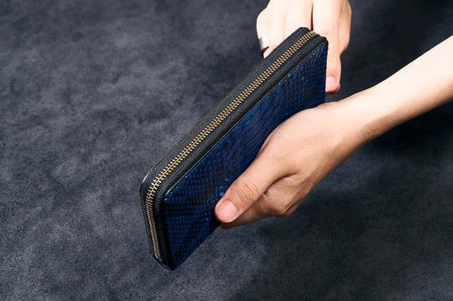 蛇革 長財布 Best Co., Ltd. パイソン　ジャパンブルー 蛇革 長財布 Best Co., Ltd. パイソン ジャパンブルー - メルカリ