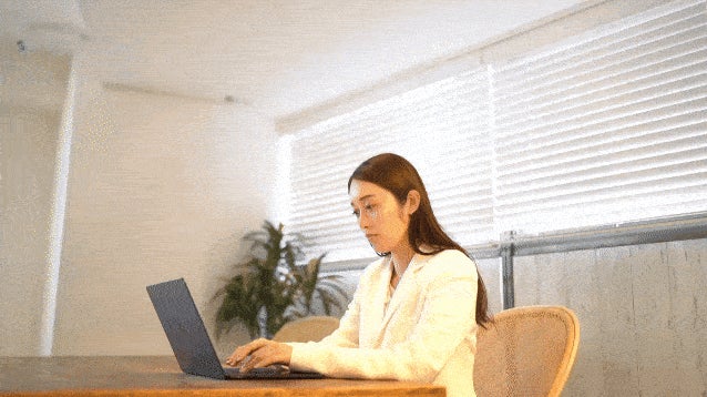 EMS + 温 搭載 1日15分乗るトレ習慣】FEELDOM DIET PAD