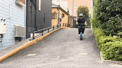 日本製EVスクーター サンドベージュ サドル付き 撮影車新品最大5年保証