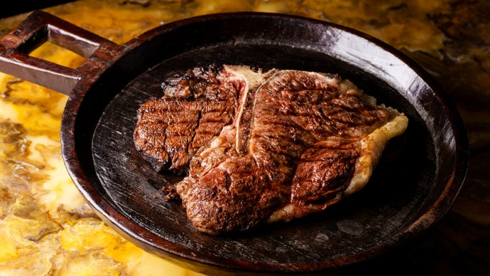 中目黒の名店『T』が大阪上陸！幻の近江牛Tボーンステーキを味わう極上