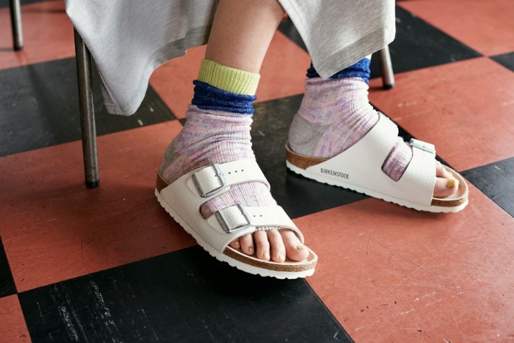 60年の歴史を持つ老舗の靴下屋が作る新しい靴下。くせになる履き心地