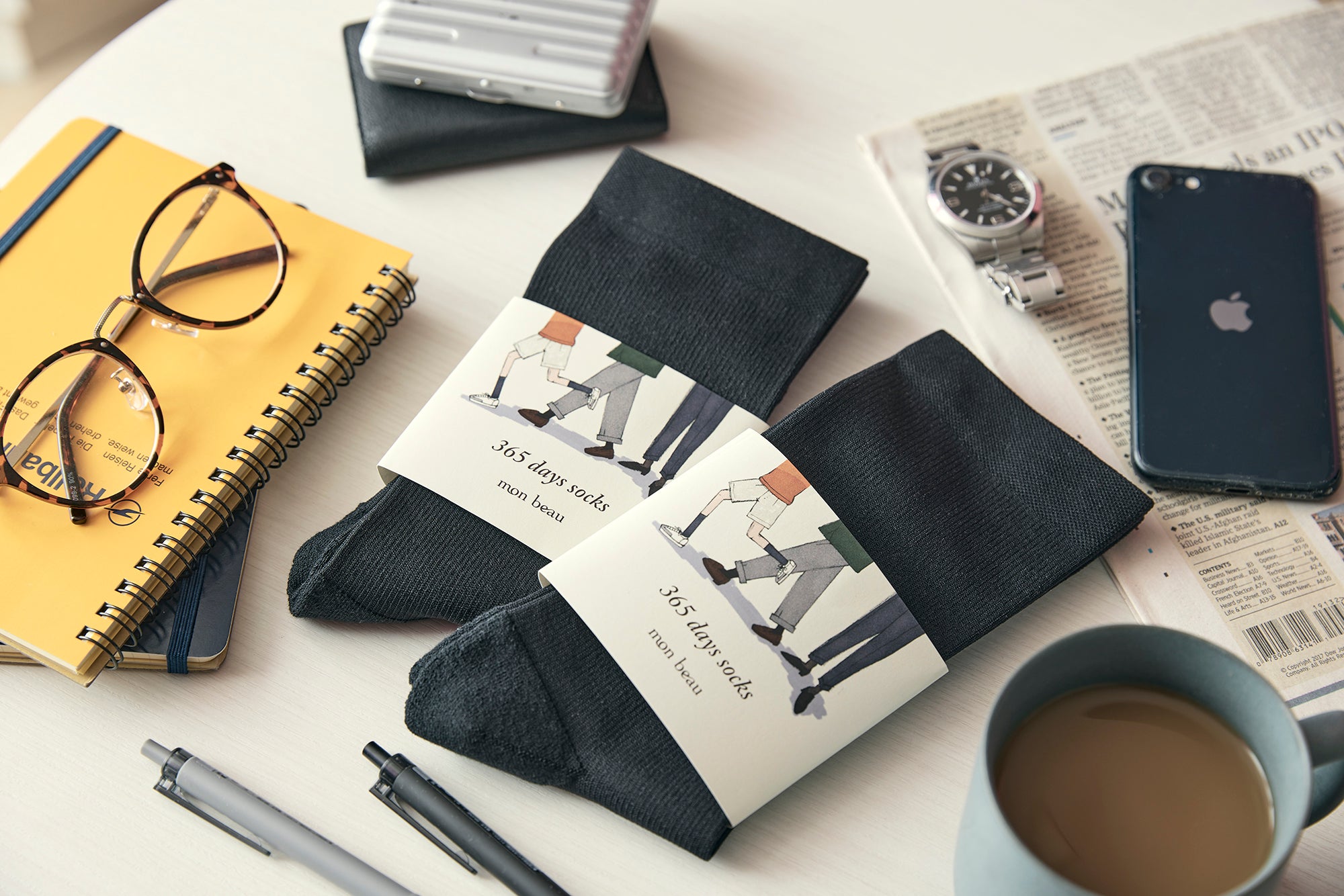 未知なる快適フィットで、蒸れない、ズレない。仕事の気分さえ上げる