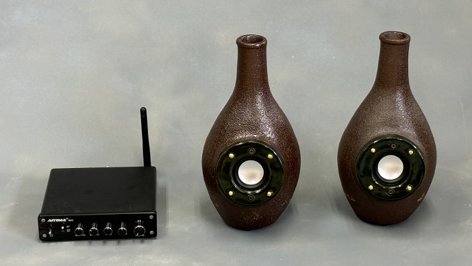 千葉県屏風ヶ浦 海の粘土で職人手作り！陶器スピーカー「Amano Iwabue