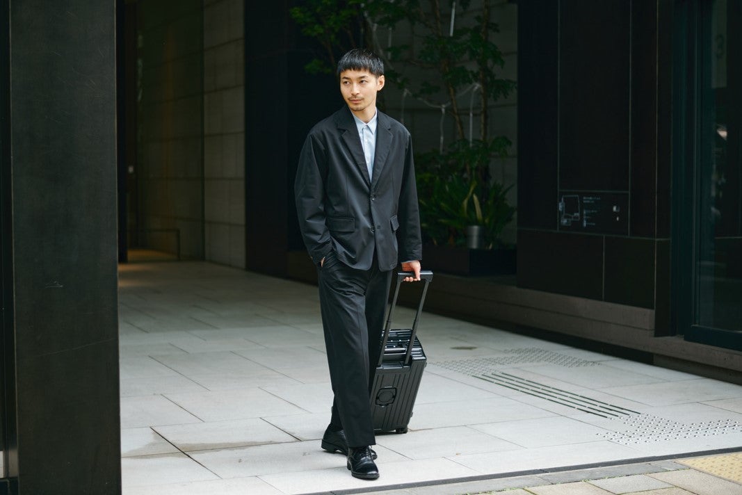 無限の可能性“SOLOTEX”搭載。1着で、すべてに応える。本気の