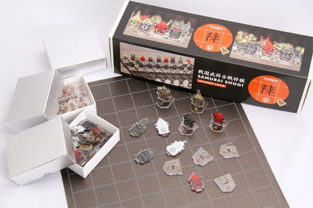 戦国武将×甲冑×将棋。乗せ替え自在！好きな武将を好きな駒に乗せていざ