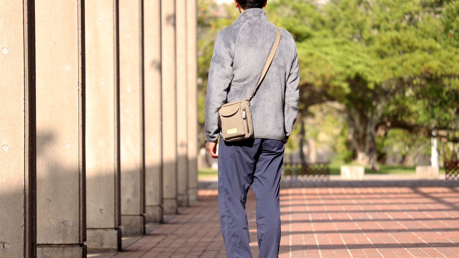 muva ムーバ 可愛い ミニバッグ 4色 ショルダーバッグ