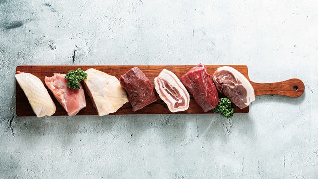 猪肉の概念が変わる『5Fランク』。希少な天然猪肉の部位を食べ