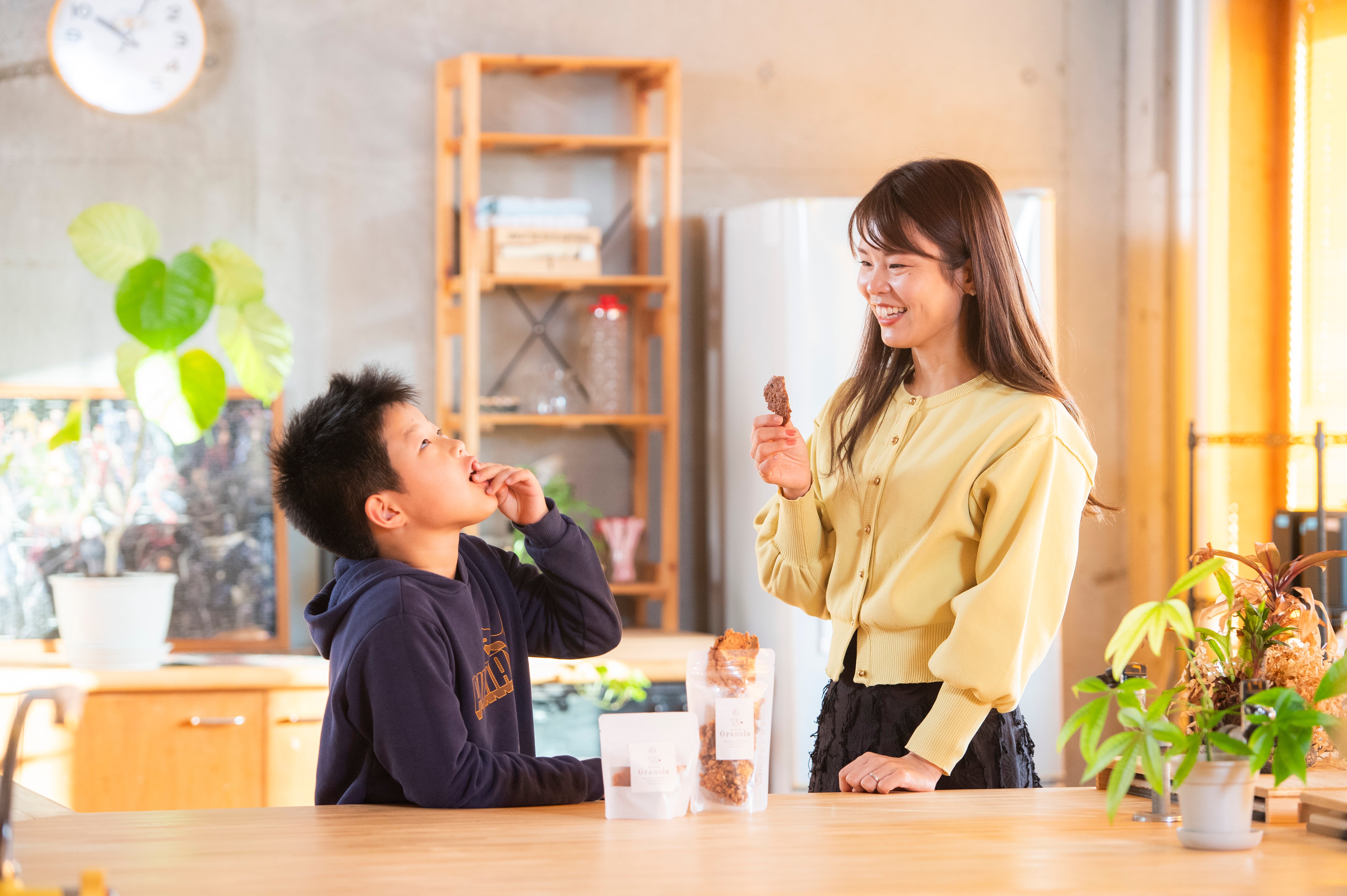 心も満たす、ひと口のご褒美時間「持ち運べるスマートなグラノーラ