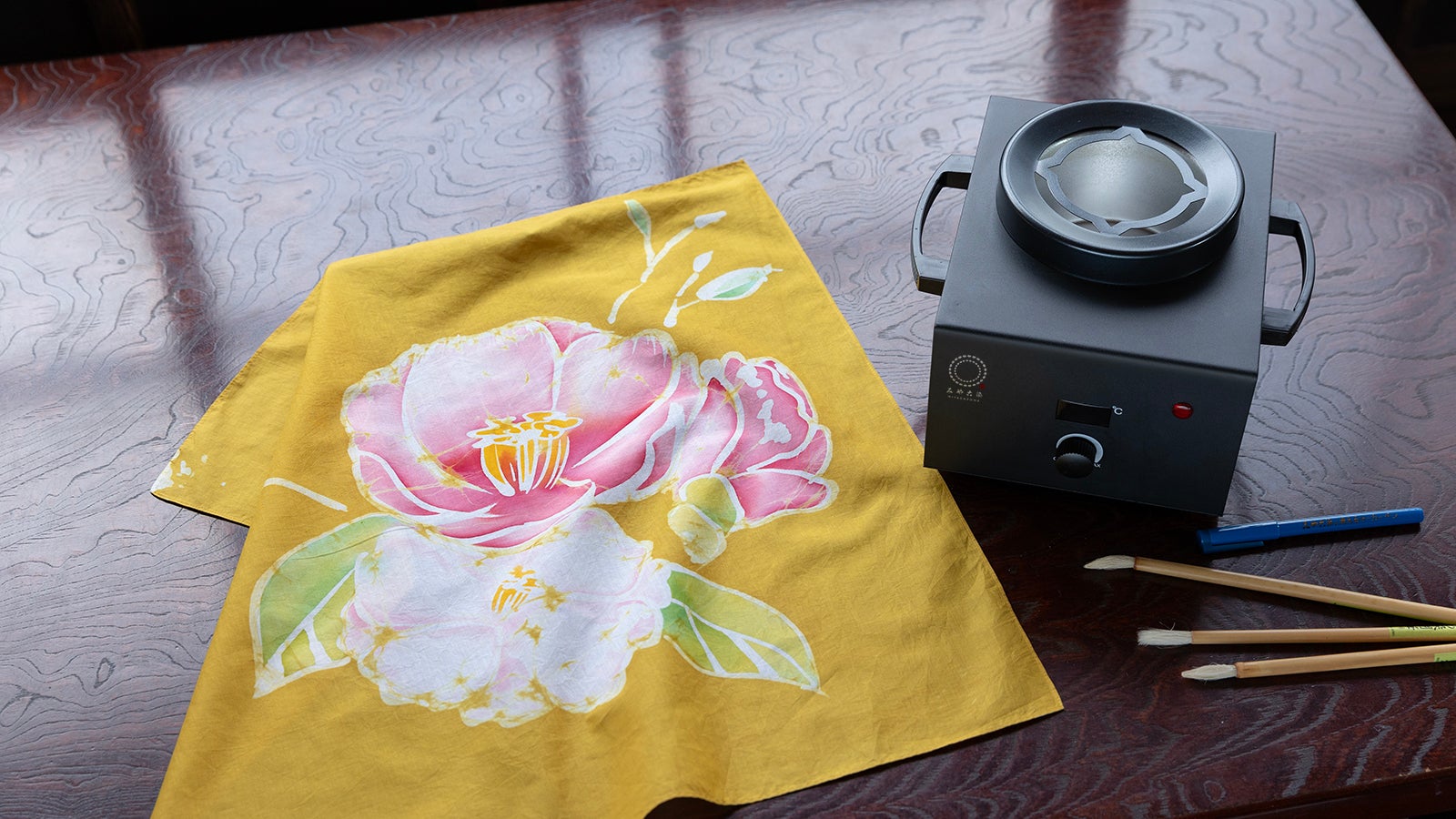 誰でも気軽に伝統の染め体験】1890年創業みやこ染から生まれた新しい