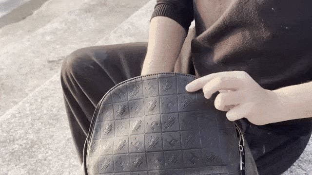 釣り革命】どこでも本格的な釣りを楽しめるミニ釣り竿｜MINI