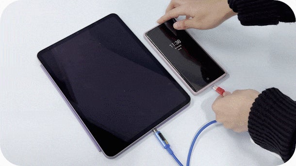 HARIBO ハリボー　モバイルバッテリー　モバ充 容量も充実なのに究極の可愛さ。 HARIBOモバイルバッテリー