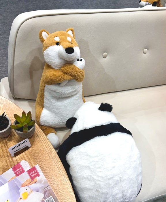 まるで本物！生きた動物のような2kgのぬいぐるみで新感覚の癒し体験を