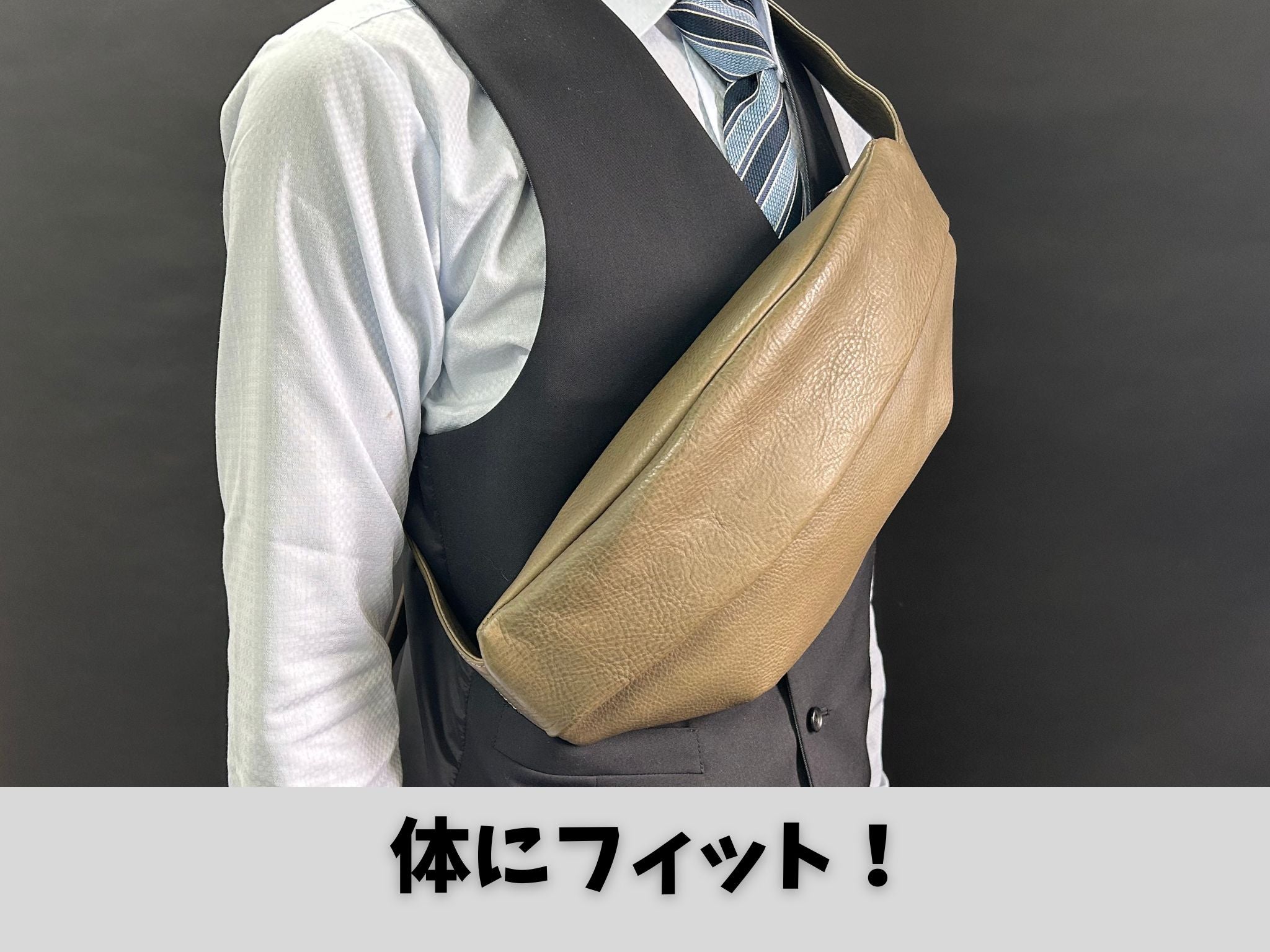 Makuake｜バッグ職人が本気で作る！革なのに軽い「大人スリムボディ