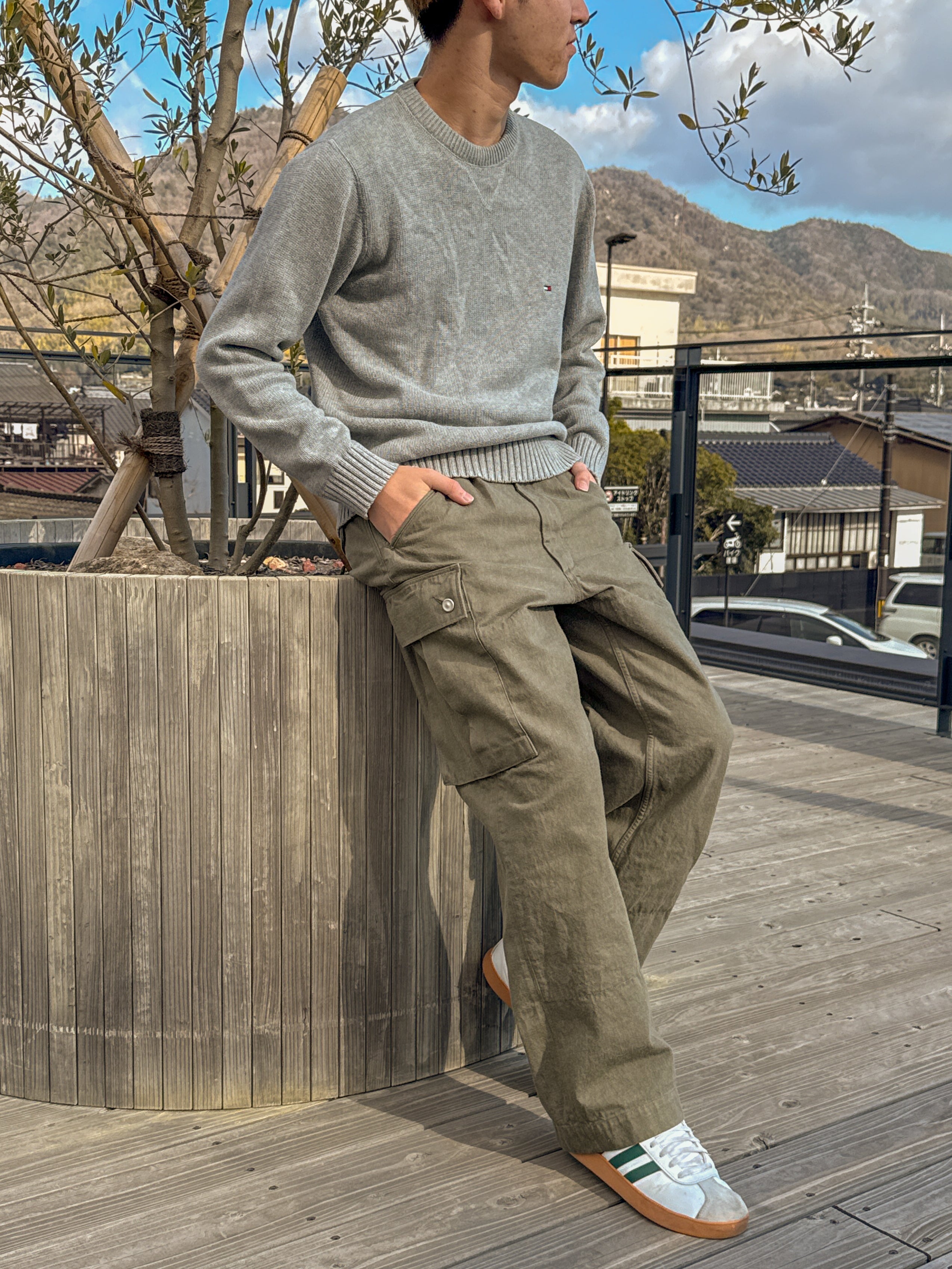 グリーンデニムが進化！老舗工場が1940s米軍山岳部隊の軍パンを