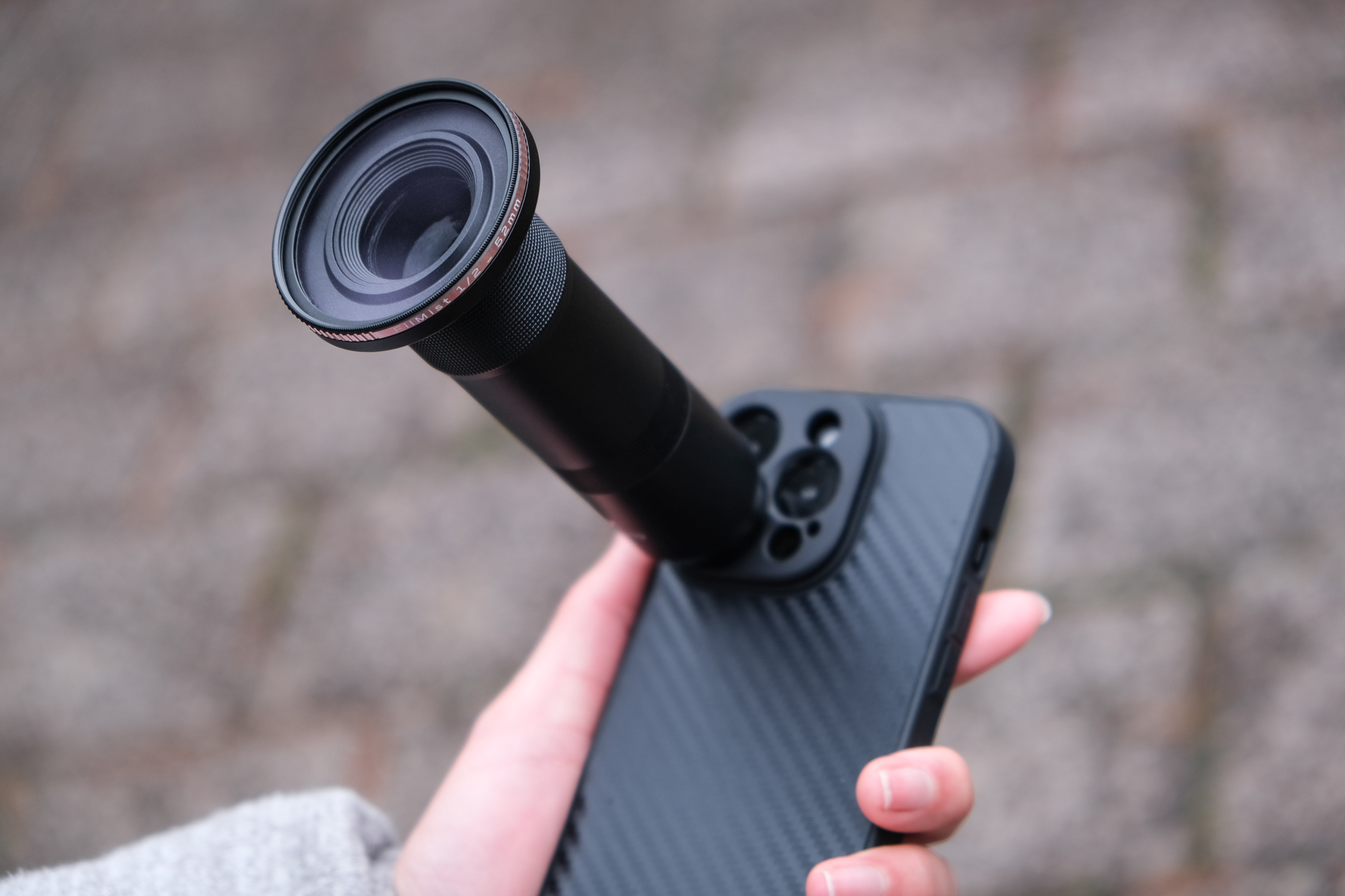 スマホ用レンズ the emo 2つ 写真家が嫉妬する】プロ仕様の写真が撮れるスマホカメラ用