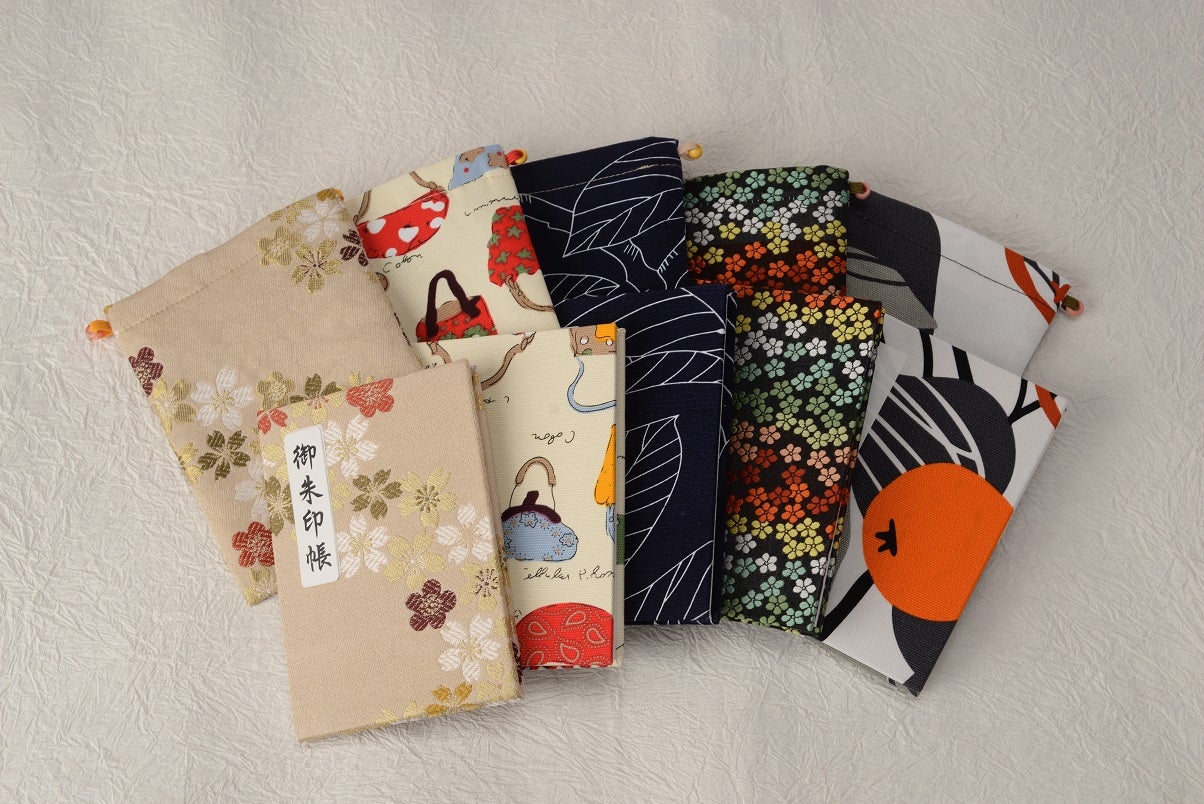 約400年続く広島金仏壇の技術で作る、あなただけの御朱印帳箱「はな