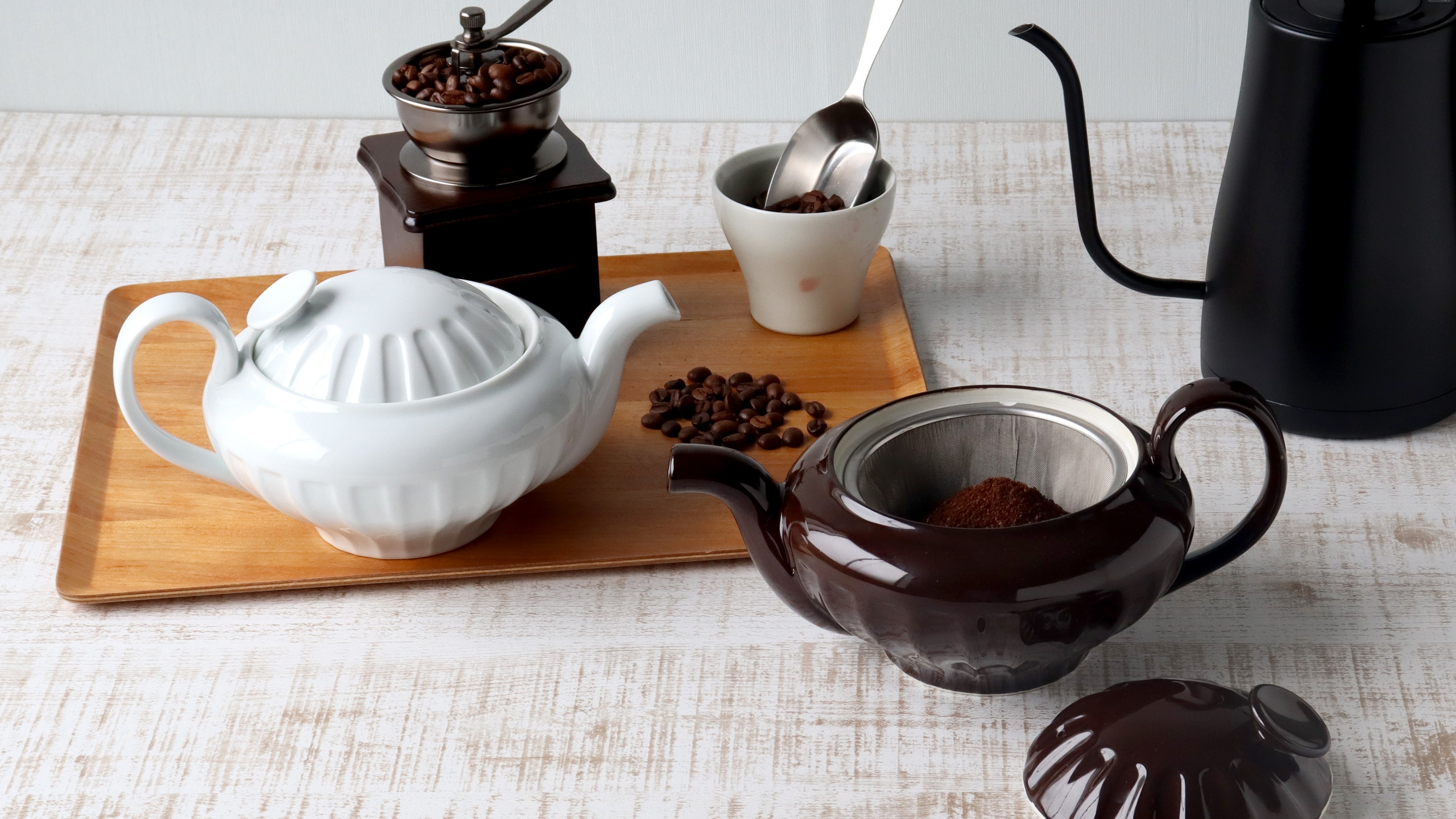 波佐見焼 アラビアン珈琲ポット｜マクアケ - アタラシイものや体験の