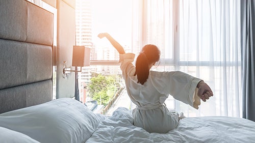 頭を冷やして眠る新しい睡眠体験。‐19℃※の冷却枕で快眠ケア｜サイバー