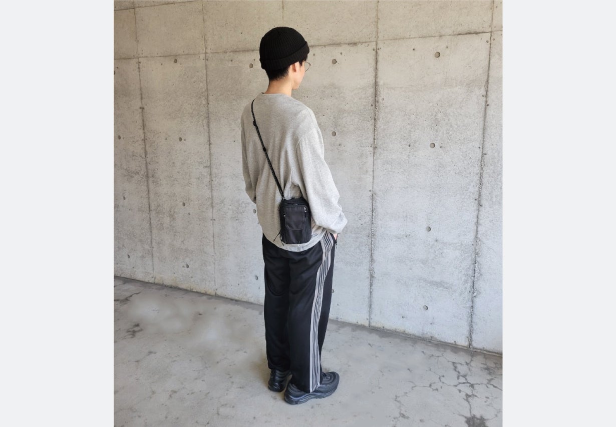 SWIFT POCKET ブラック 多機能ポーチ リュックに＋1で生活が変わる。「あれ、どこだっけ？」とは言わせない