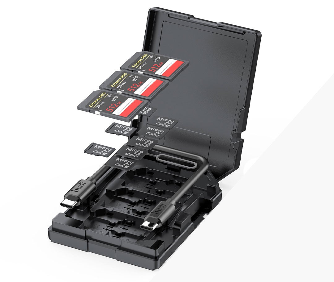 5Gbps爆速データ転送！PD100Wケーブルとデータカード12枚を本体に収納
