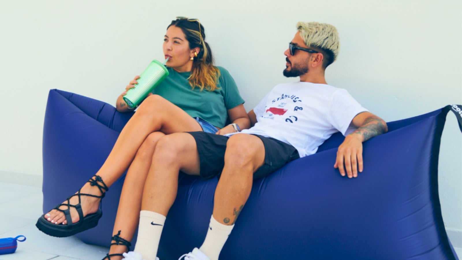 どこでも即、寝転べる！】アウトドア・インドア兼用のすぐに