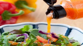 佐賀県伊万里発！国産パプリカのドレッシングをぜひ皆さんに食べてほしい！！