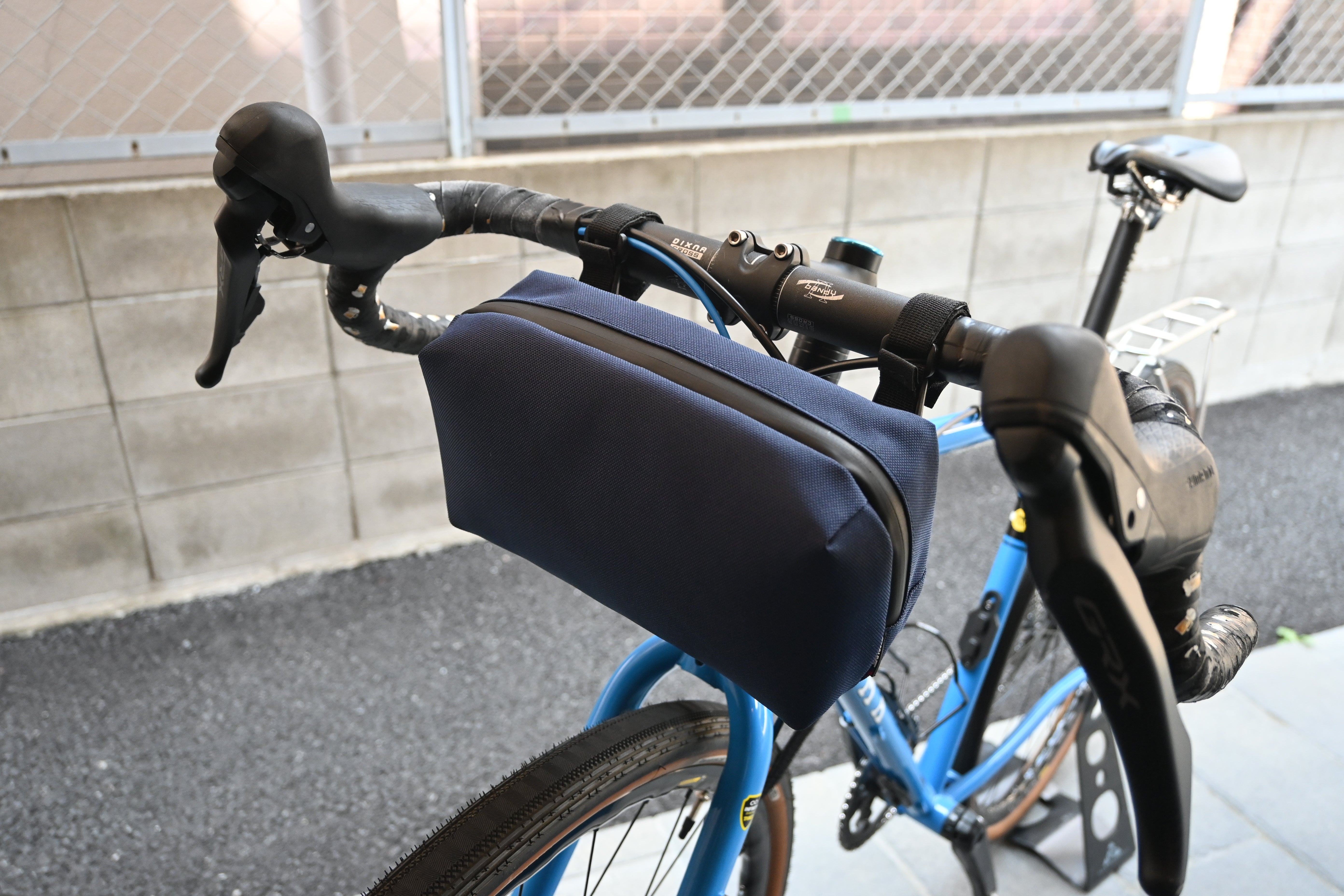 自転車用フロントバッグ！脱着簡単！ショルダーバッグにも早変わり