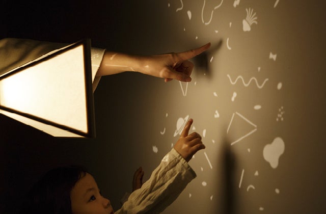 美濃和紙×東濃ヒノキ〉こどもと眠る前のひとときを、やさしく過ごす